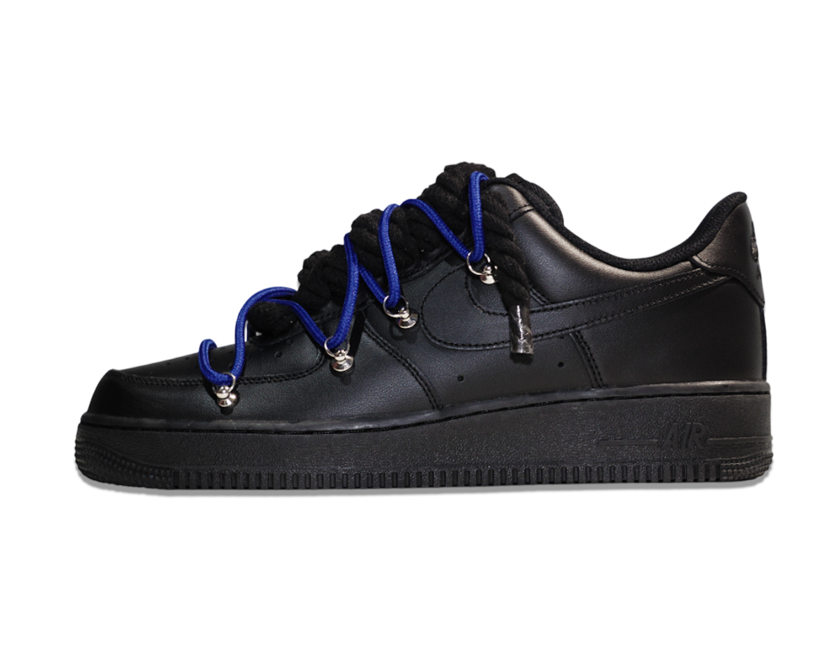 Air Force 1 Low Triple Black Double Laces Azul 1