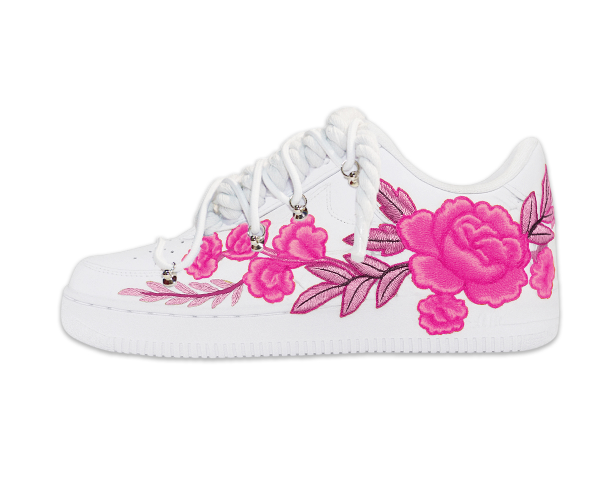 Air Force 1 Low Triple White Double Laces White Flower Pink 1
