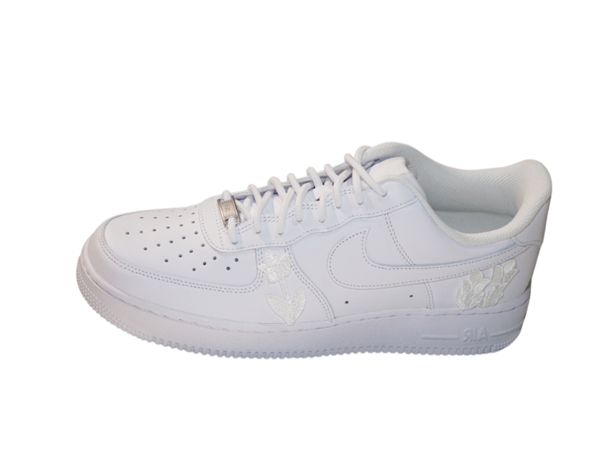 Air Force 1 Low Triple White Flower Pure White V2 2