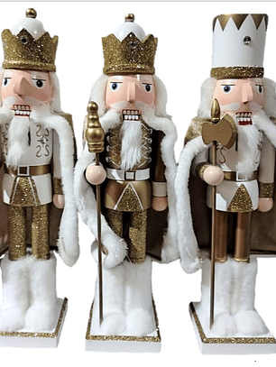 Cascanueces blanco y dorado 38 CM (Set 3 unidades)