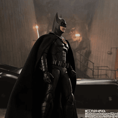 [Preventa Abierta] The Flash - S.H. Figuarts Michael Keaton Batman 6