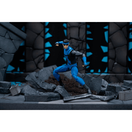 [Preventa 1 Abierta] Amazon Original Invincible: Invincible 1:12 Scale Action Figure (Wave 1)