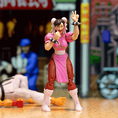SDCC 2024 Exclusive – Jada Toys Ultra Street Fighter II Pink Chun-Li 8
