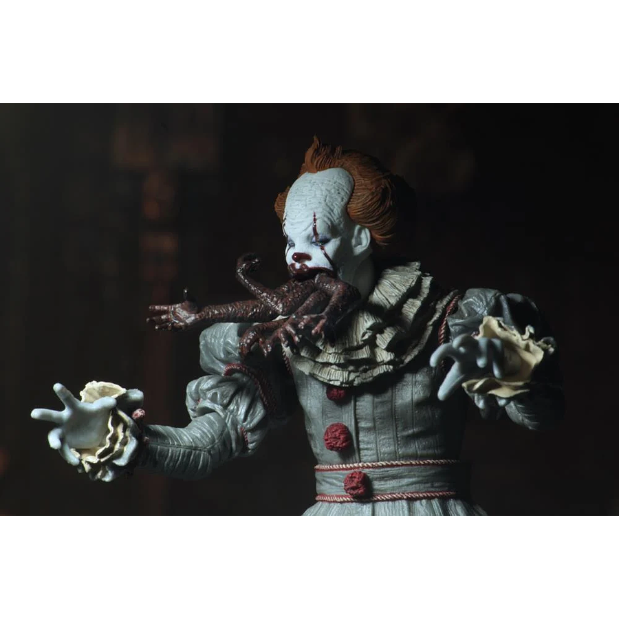 IT (2017) Ultimate Pennywise (Dancing Clown) Figure 9