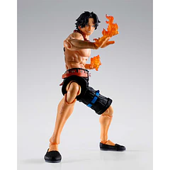 [Preventa Abierta] S.H.FIGUARTS ONE PIECE PORTGAS.D.ACE -MARINEFORD- 4