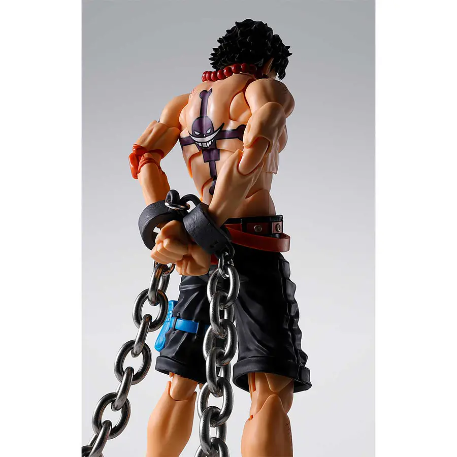 [Preventa Abierta] S.H.FIGUARTS ONE PIECE PORTGAS.D.ACE -MARINEFORD- 7