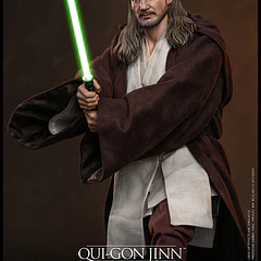 [Preventa Abierta] Star Wars: The Phantom Menace MMS880 Qui-Gon Jinn Hot Toys Collectibles 18