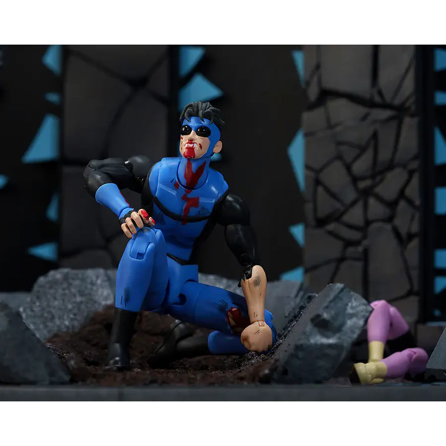 [Preventa Abierta] INVINCIBLE 1/12 SCALE ACTION FIGURE BATTLE DAMAGED DELUXE EXCLUSIVE  5