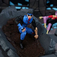 [Preventa Abierta] INVINCIBLE 1/12 SCALE ACTION FIGURE BATTLE DAMAGED DELUXE EXCLUSIVE  6