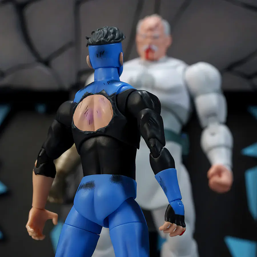 [Preventa Abierta] INVINCIBLE 1/12 SCALE ACTION FIGURE BATTLE DAMAGED DELUXE EXCLUSIVE  7