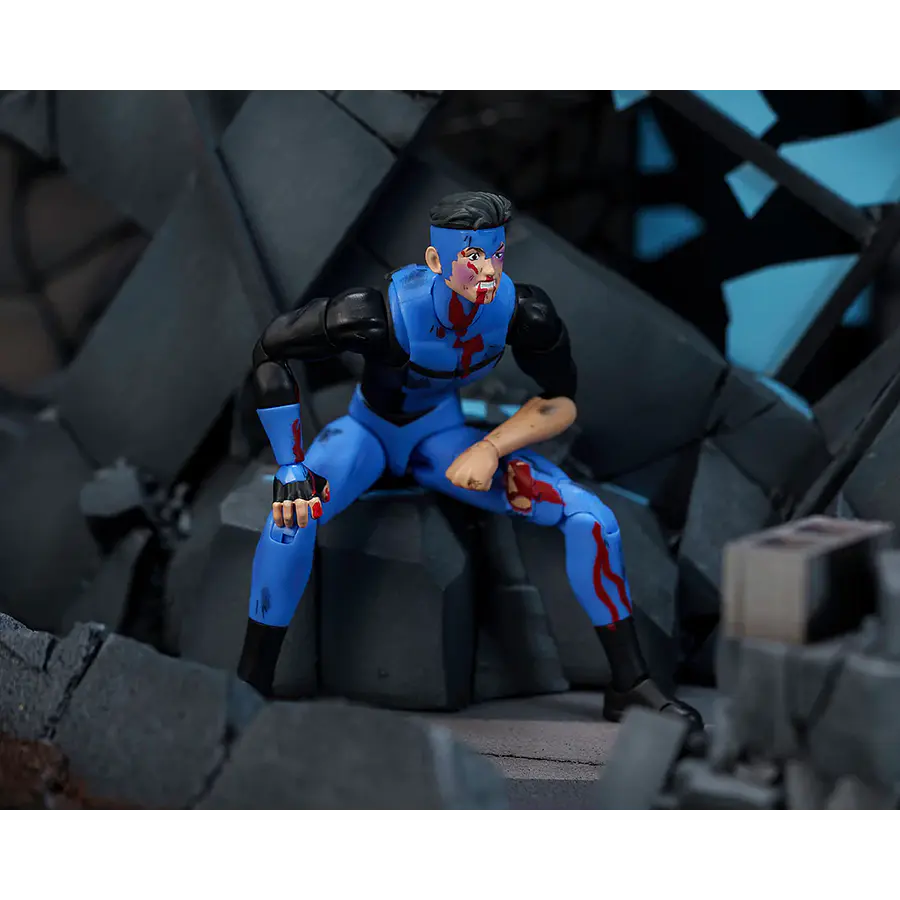 [Preventa Abierta] INVINCIBLE 1/12 SCALE ACTION FIGURE BATTLE DAMAGED DELUXE EXCLUSIVE  15