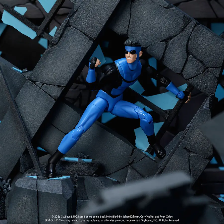 [Preventa 2 Abierta] Amazon Original Invincible: Invincible 1:12 Scale Action Figure (Wave 1) 3