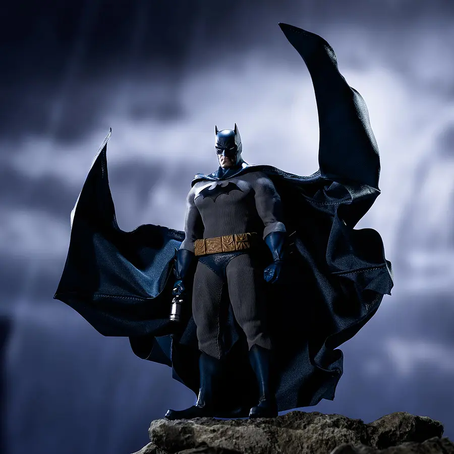 GONG Studio DC Batman Hush Collectible Action Figure 1