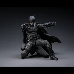 [Preventa Abierta] The Batman - Batman 1/12 Scale Action Figure 12