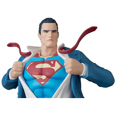 [Preventa Abierta] Batman: Hush MAFEX No.300 Clark Kent Action Figure 8