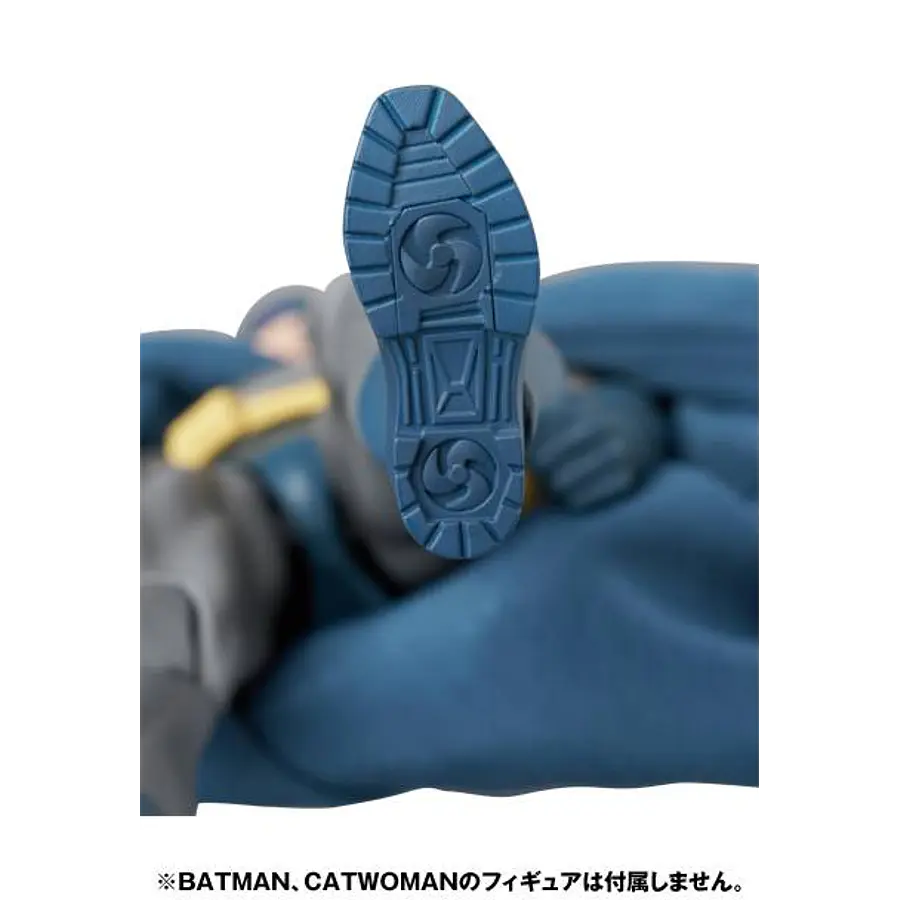 [Preventa Abierta] Batman: Hush MAFEX No.299 Bruce Wayne Action Figure 10