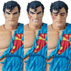 [Preventa Abierta] Death of Superman MAFEX No.324 Superman (Battle Damaged Ver.) Action Figure 2