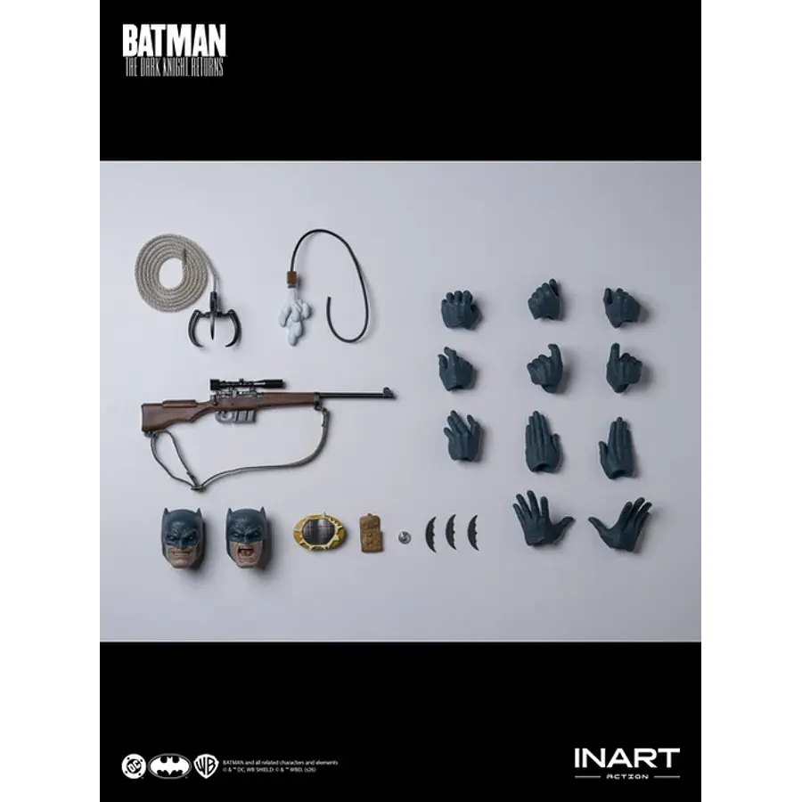 [Preventa Abierta] Batman: The Dark Knight Returns - Batman (Blue Suit) Action Figure 3