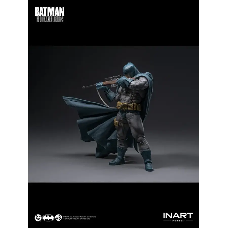 [Preventa Abierta] Batman: The Dark Knight Returns - Batman (Blue Suit) Action Figure 8