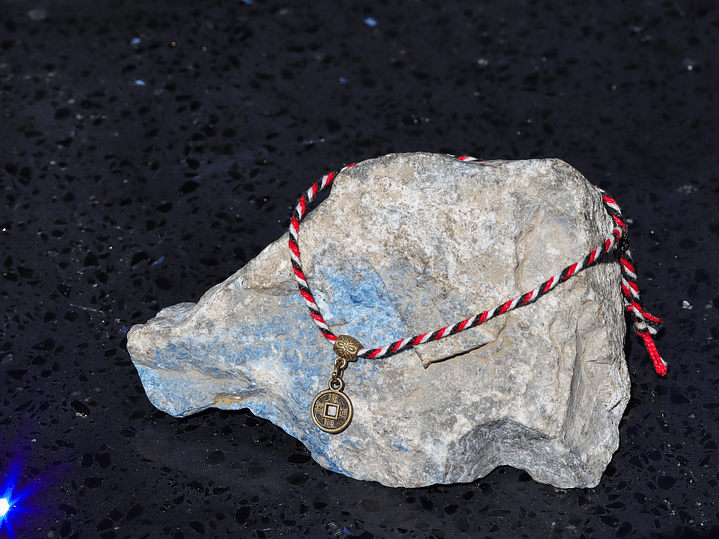 Pulsera Hindú Tridatu Balinesa 5