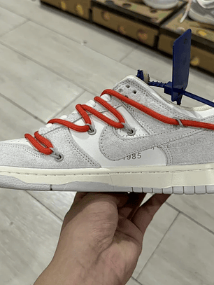 Dunk Low Off No.13