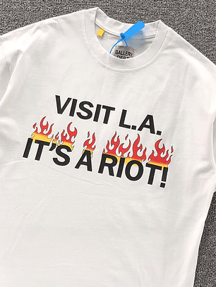 T-shirt GALLERY DEPT        