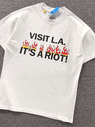 T-shirt GALLERY DEPT        