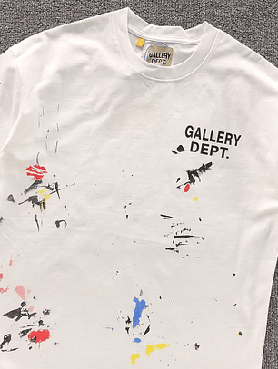 T-shirt GALLERY DEPT      