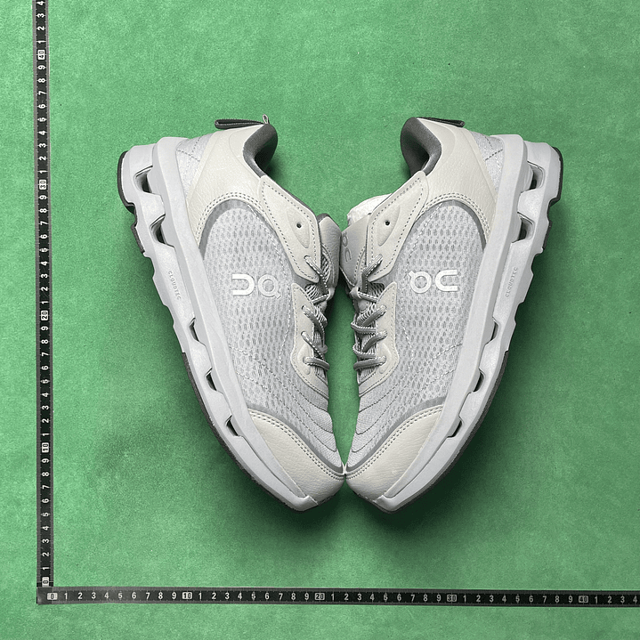 Zendaya Cloudzone Moon   5