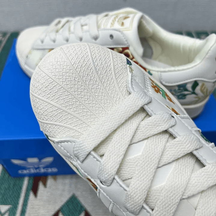 Superstar Floral Embroidery 6