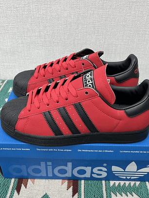 Superstar Red