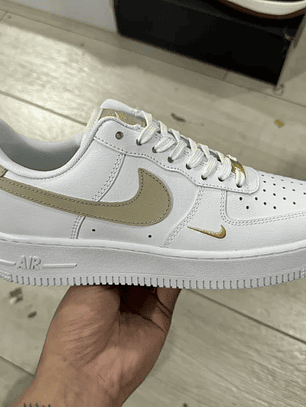 AF1 Essential