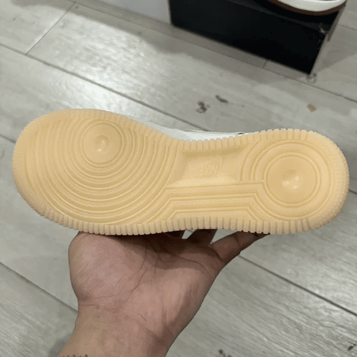 AF1 07 LX Worldwide Pack 4