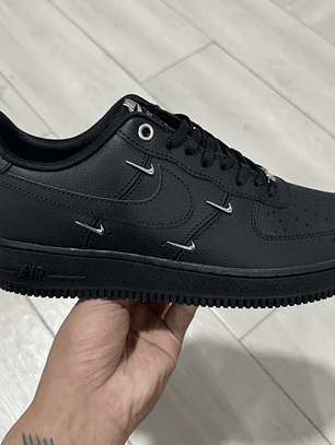 AF1 BLACK 