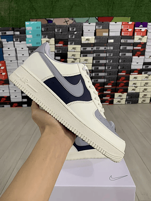 AF1    