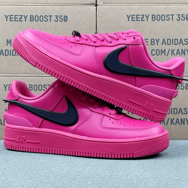 AF1 Low SP x AMBUSH Fuchsia 3