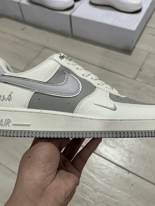 AF1   
