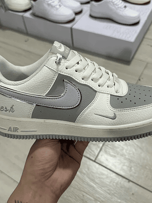 AF1   