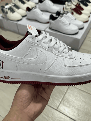 AF1 