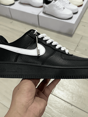 AF1  