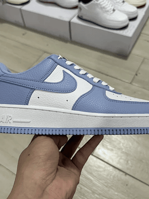 AF1