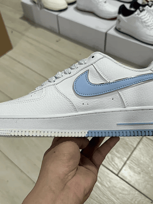 AF1