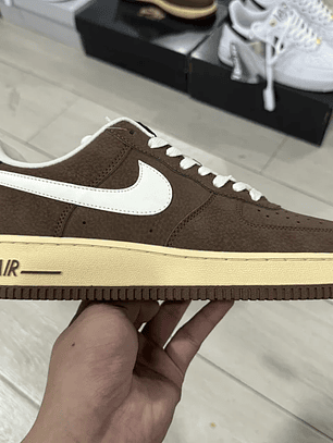 AF1    