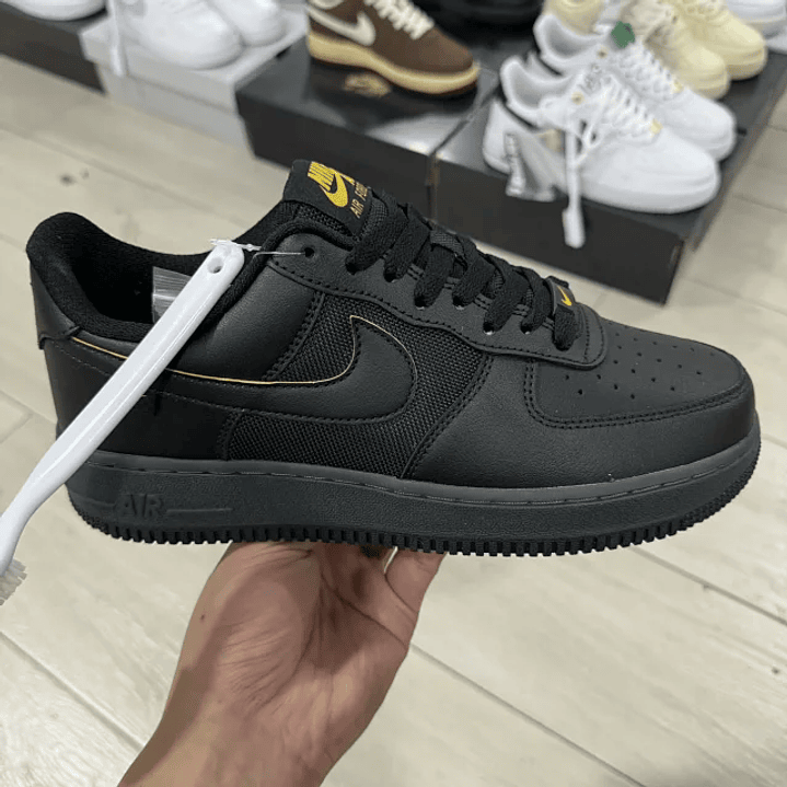 AF1    3