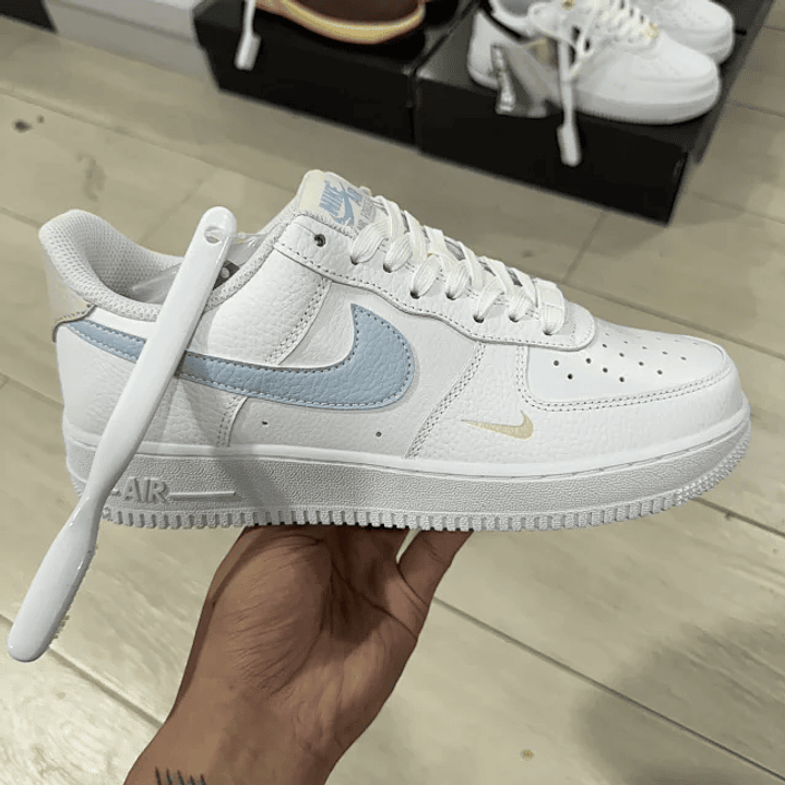 AF1  3