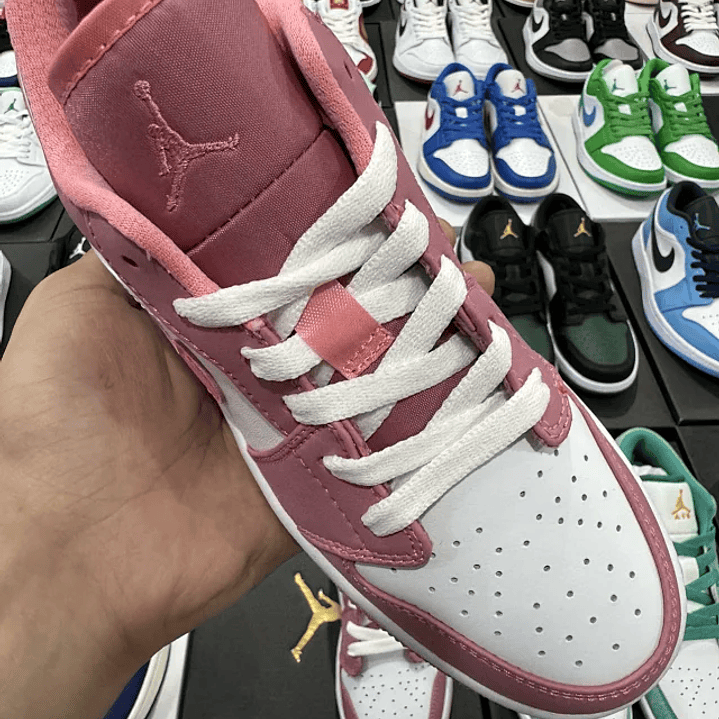 Air Jordan 1 Low   4