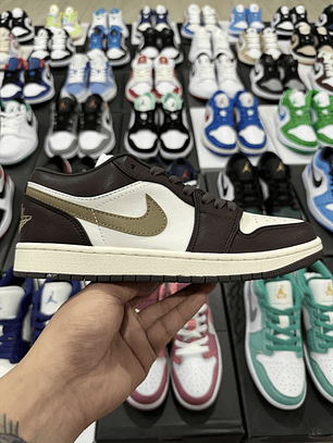 Air Jordan 1 Low    