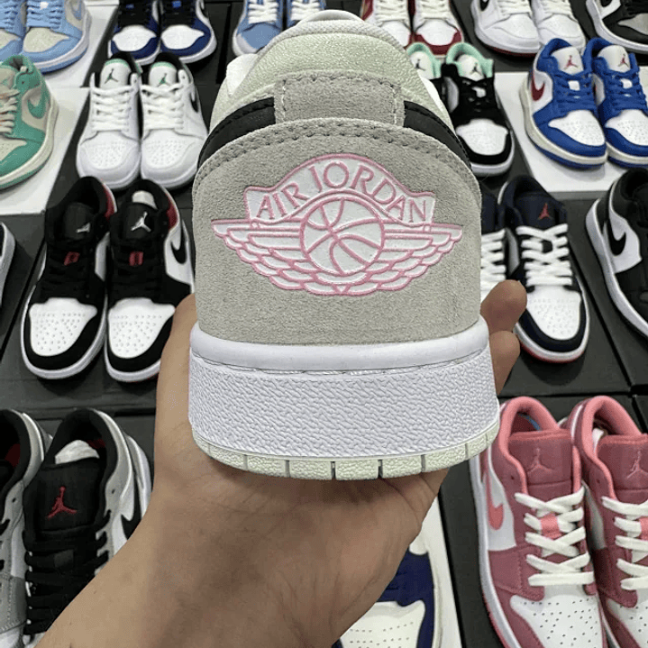 Air Jordan 1 Low   4