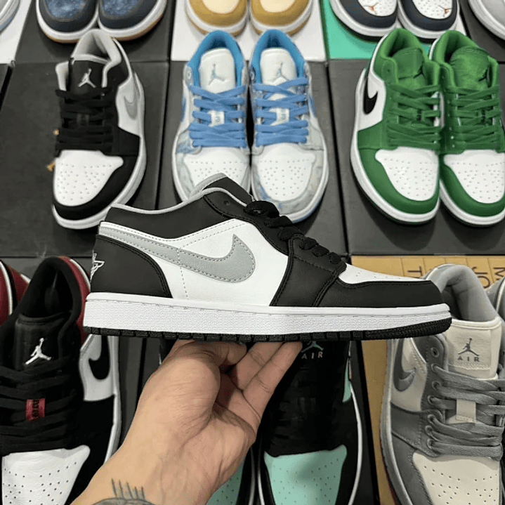 Air Jordan 1 Low   1