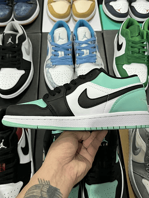 Air Jordan 1 Low   
